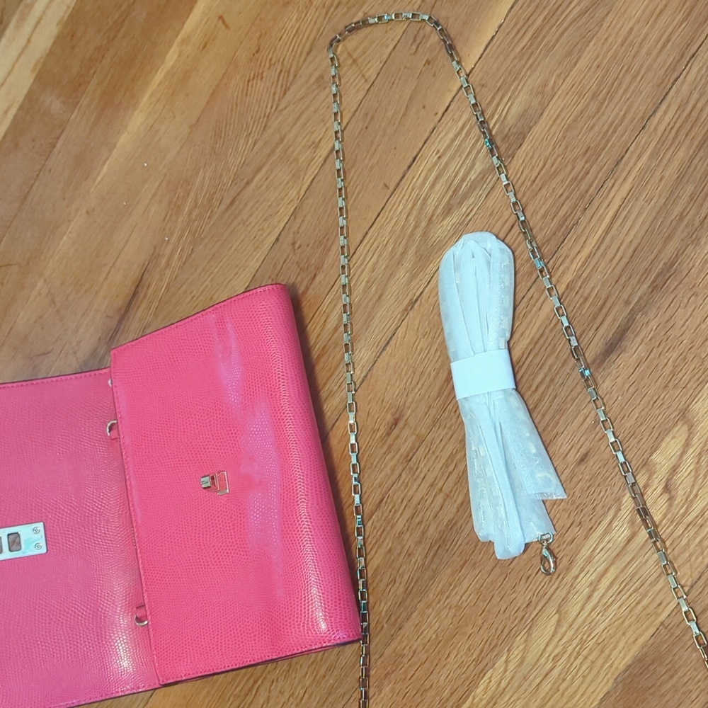Henri Bendel The Uptown Woc Shoulder Purse in pink - Picture 6 of 7